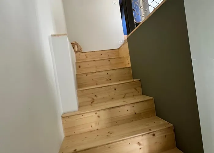 Lou Cluquet Nyaraló *